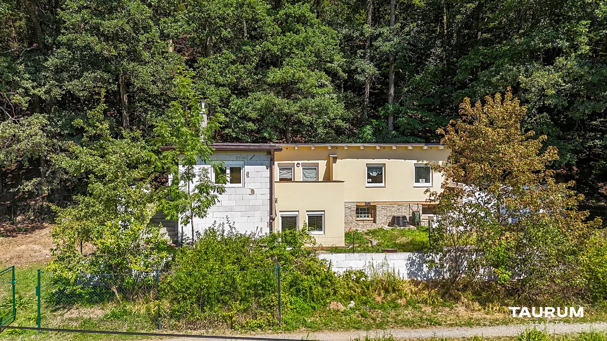 Prodej rodinného domu 195 m², pozemek 1115 m²
